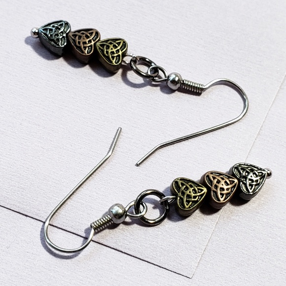 Heart Earrings! NEW! Handmade - Picture 5 of 6